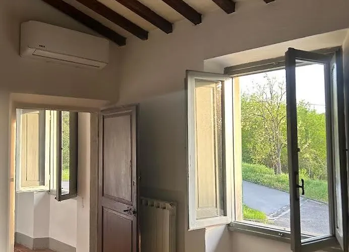 Appartamento Cerbaia شقة *